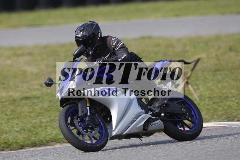 /Archiv-2024/17 01.05.2024 Speer Racing ADR/Schnuppertraining